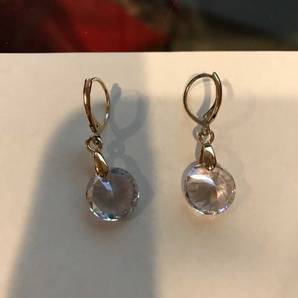 Earrings with Swarovski crystal